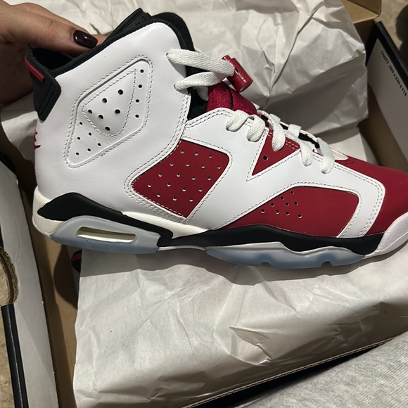 Jordan 6 retro grade school - Picture 2 of 4